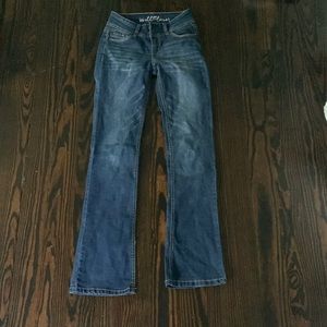 BOOTCUT LOW RISE JEANS